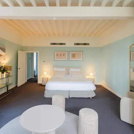 Szálloda Maison Fredon Centre 4*