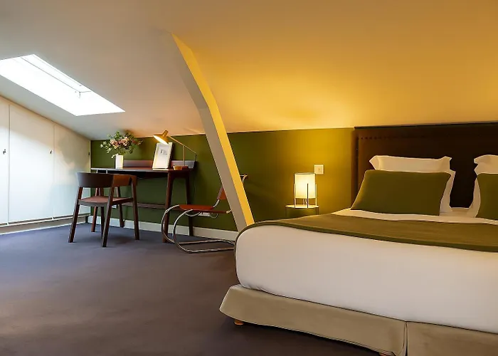 Hotel Maison Fredon Centre 4*